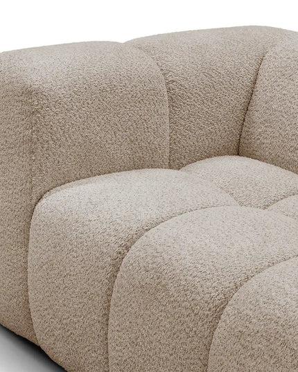 Duffy 3‑istuttava sohva - beige tai valkoinen teddy kangas - KalusteDuo_Huonekaluliike_3 istuttava sohva