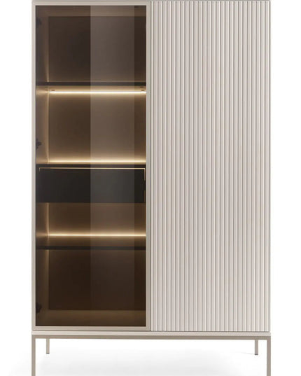 Mona – vitriini LED‑valaistuksella kashmir - KalusteDuo_Huonekaluliike_Vitriini